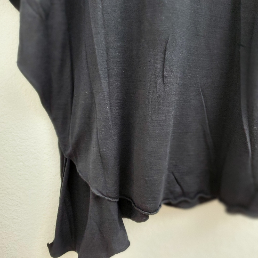 Leon Max Asymmetrical Flutter Sleeve Top T205 - image 7